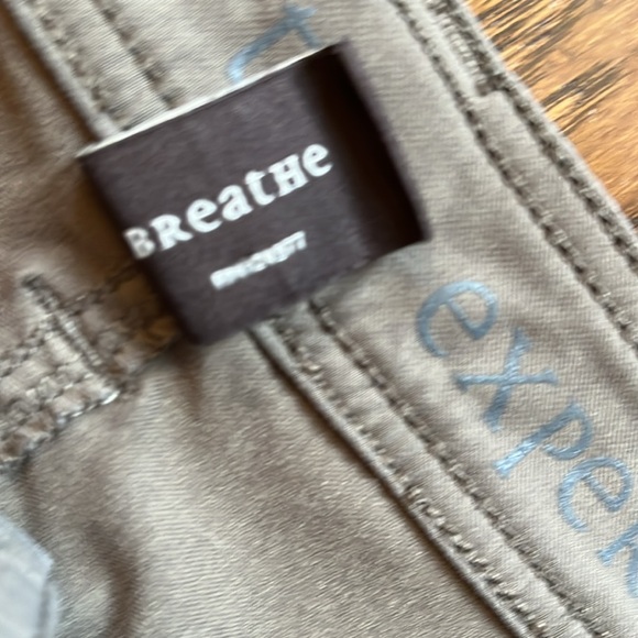 Prana men’s size 36 waist and 9 inch length shorts - Picture 4 of 11